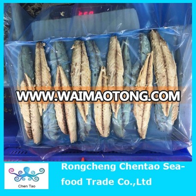 Boiled pacific mackerel meat